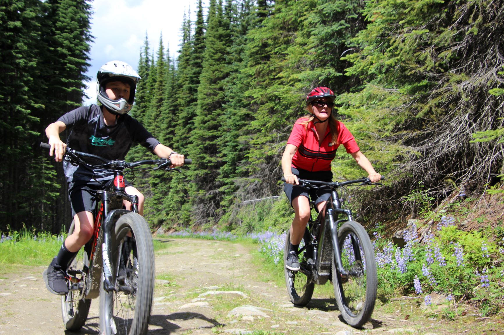 Save 10% on Sun Peaks eBike fall rentals