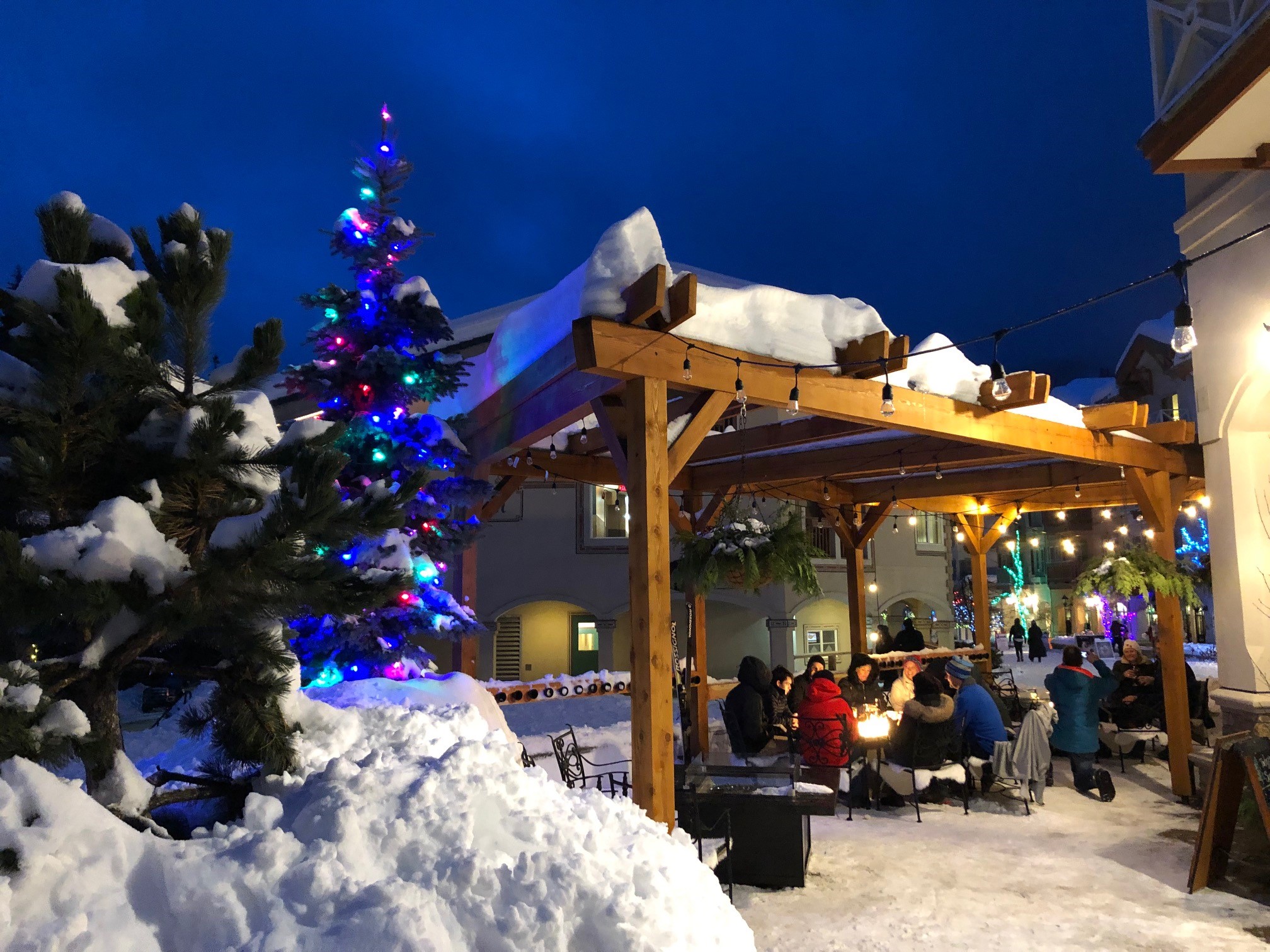 Morrisey's Sun Peaks outdoor patio